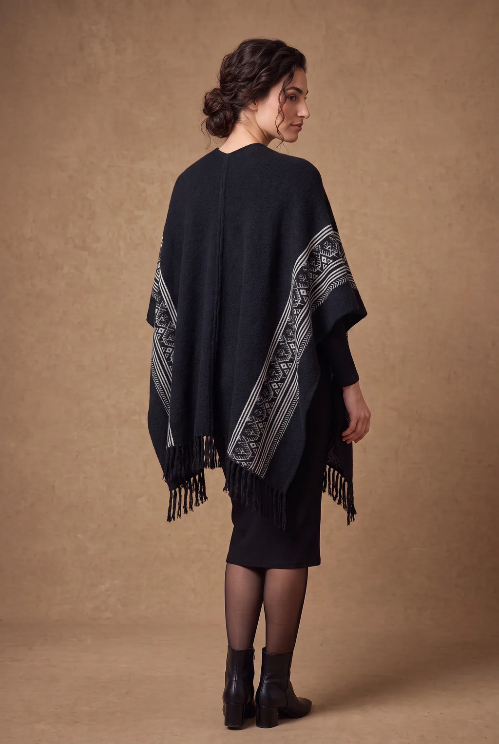 Black & Ivory Diamond Border Fringed Poncho Cape 3