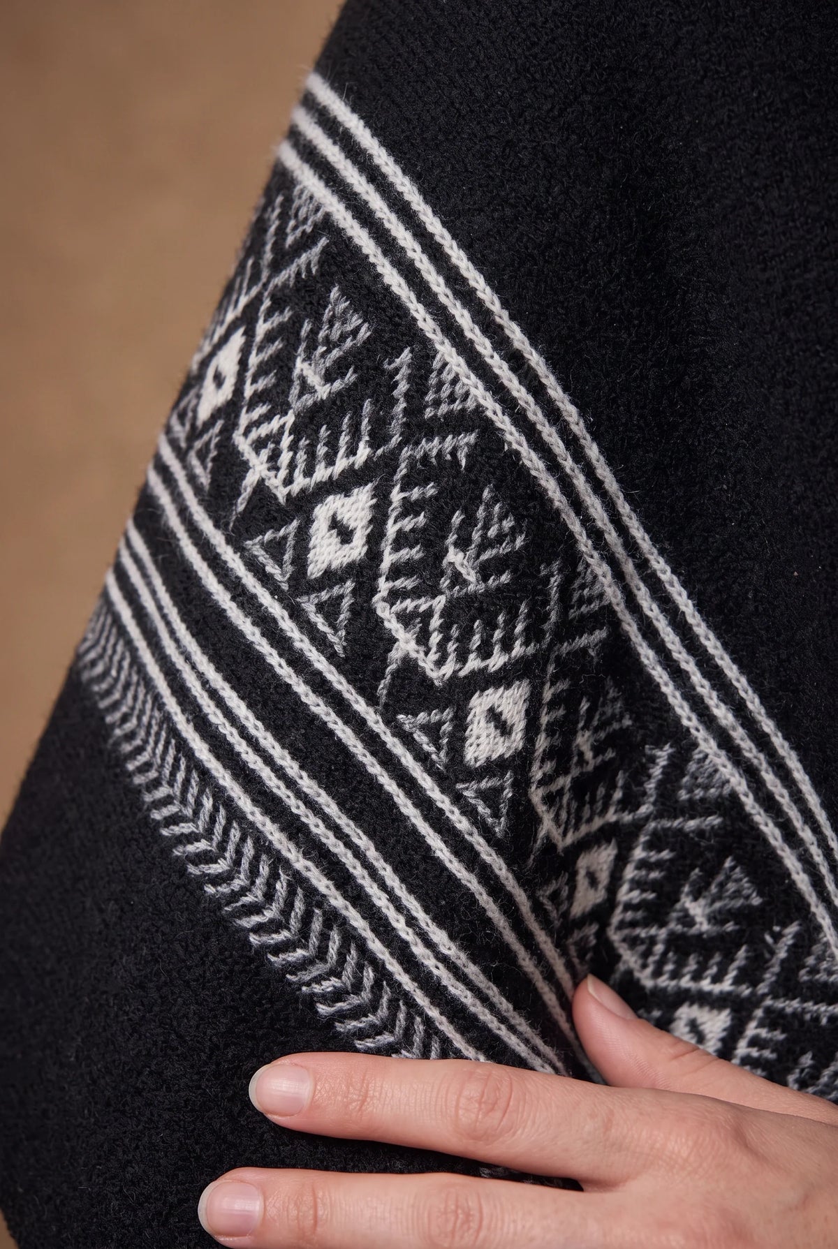 Black & Ivory Diamond Border Fringed Poncho Cape 4