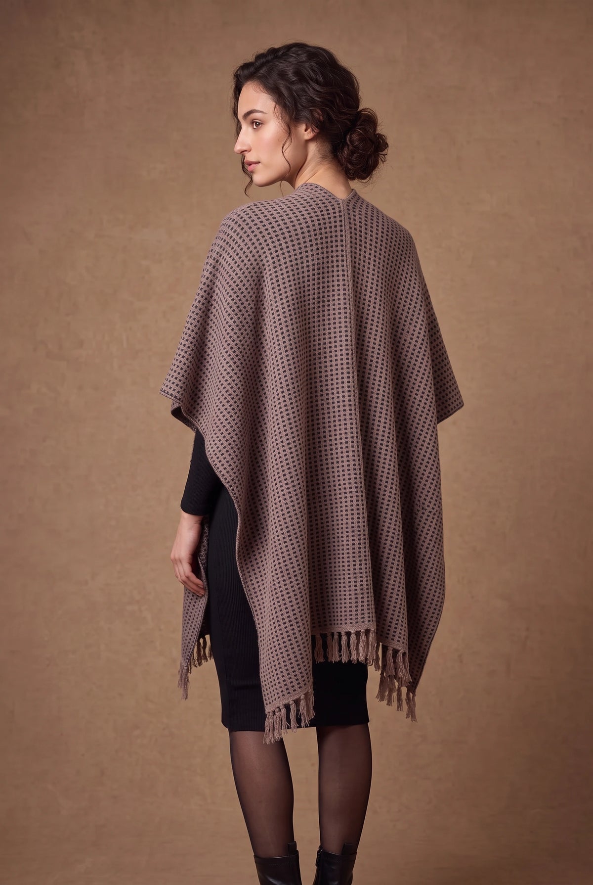 Lachi Women's Textured Check Fringed Poncho