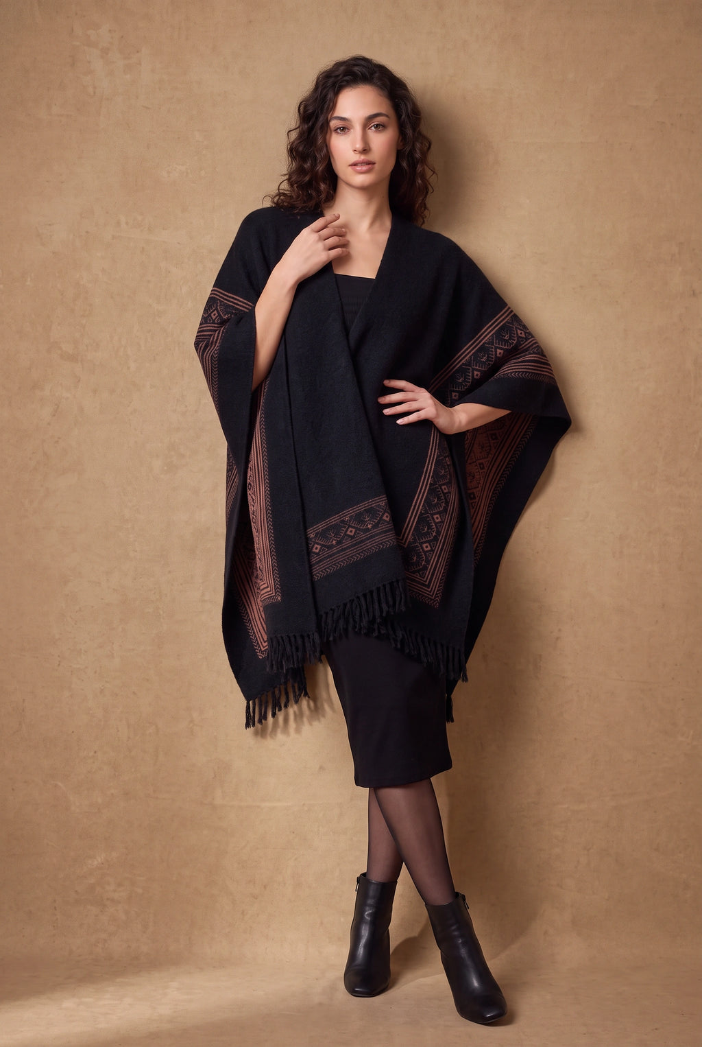 Lachi Women's Tribal Border Tasseled Poncho Cape