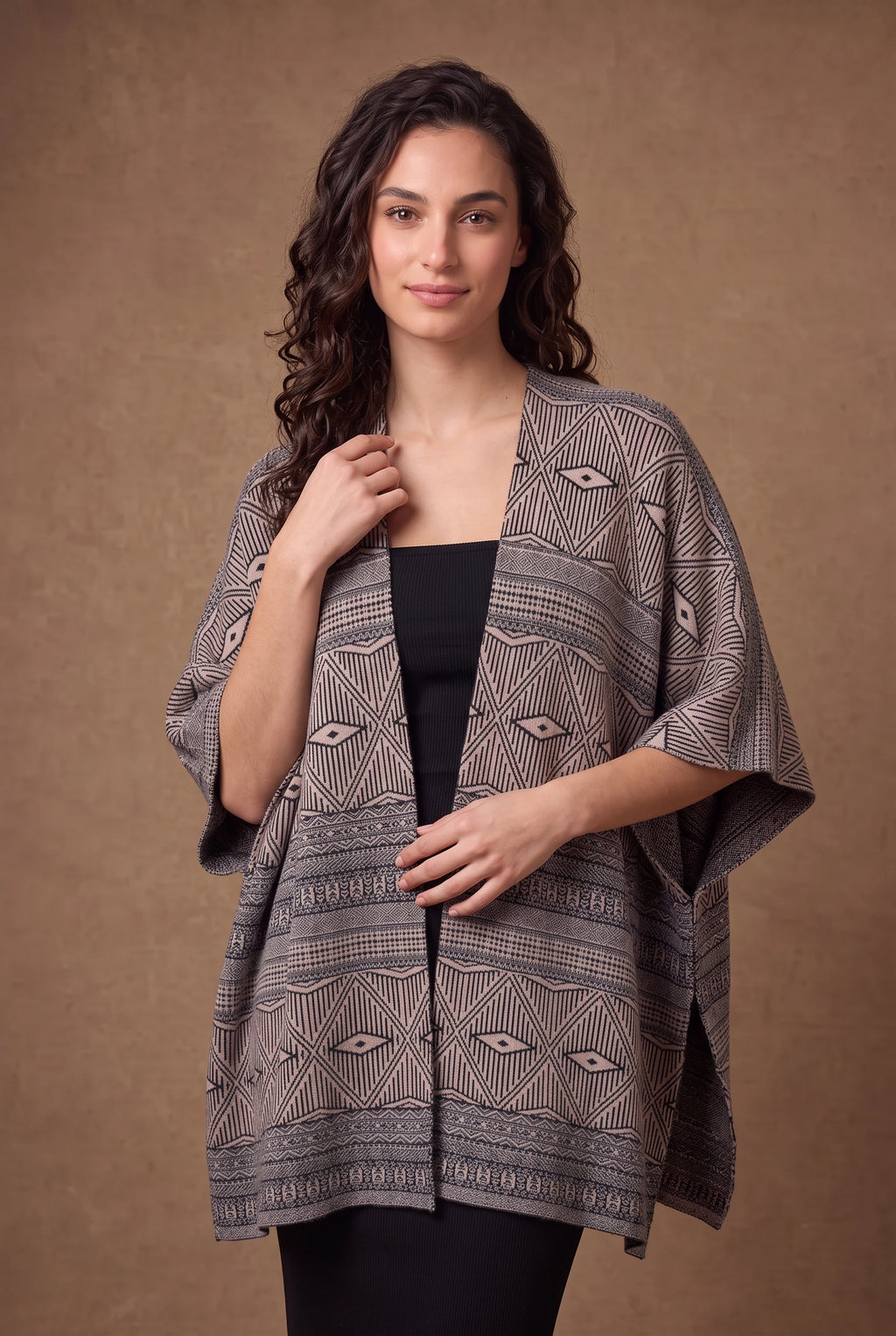 Lachi Women's Aztec Diamond Jacquard Poncho Cape