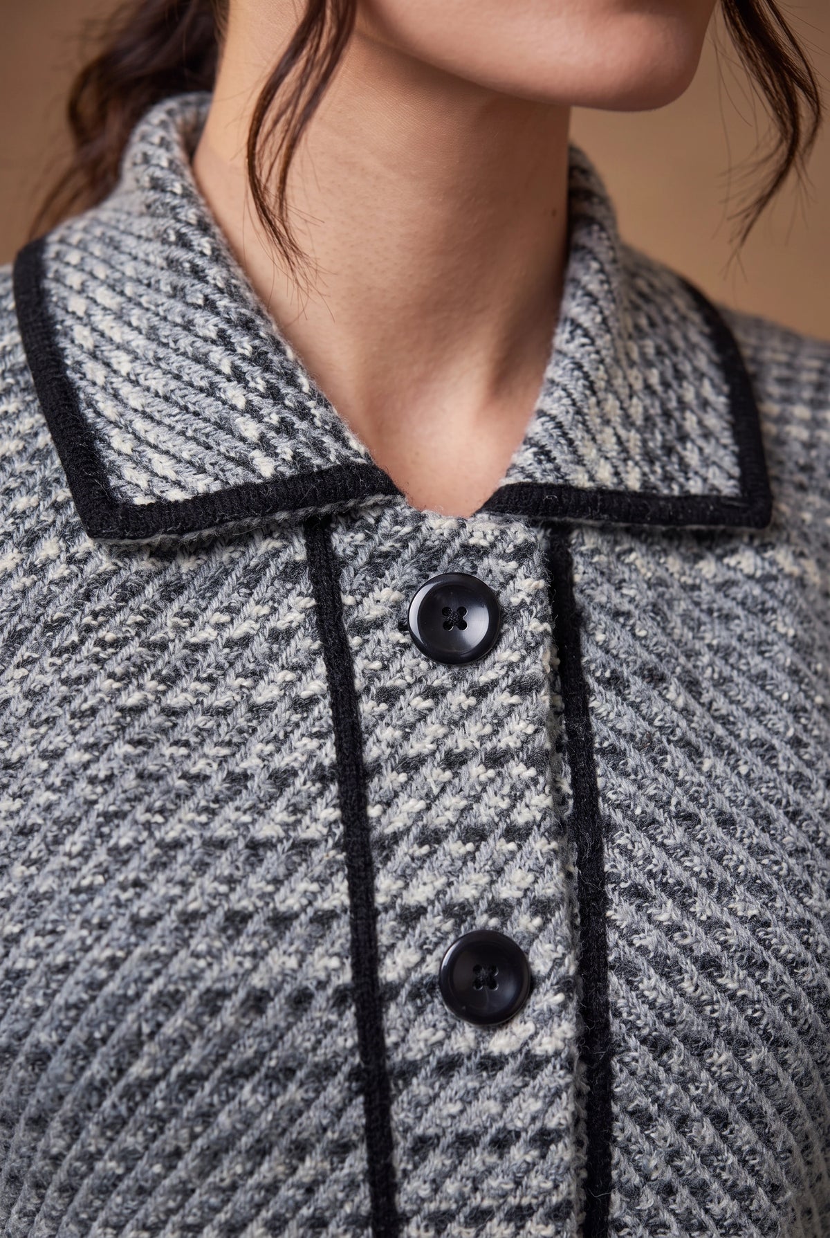 Lachi Women's Houndstooth Tweed Knitted Cardigan